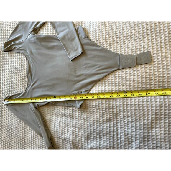 Lululemon Wundermost Ultra-Soft Nulu Square Neck Long Sleeve Bodysuit Gray Med - Picture 6 of 12